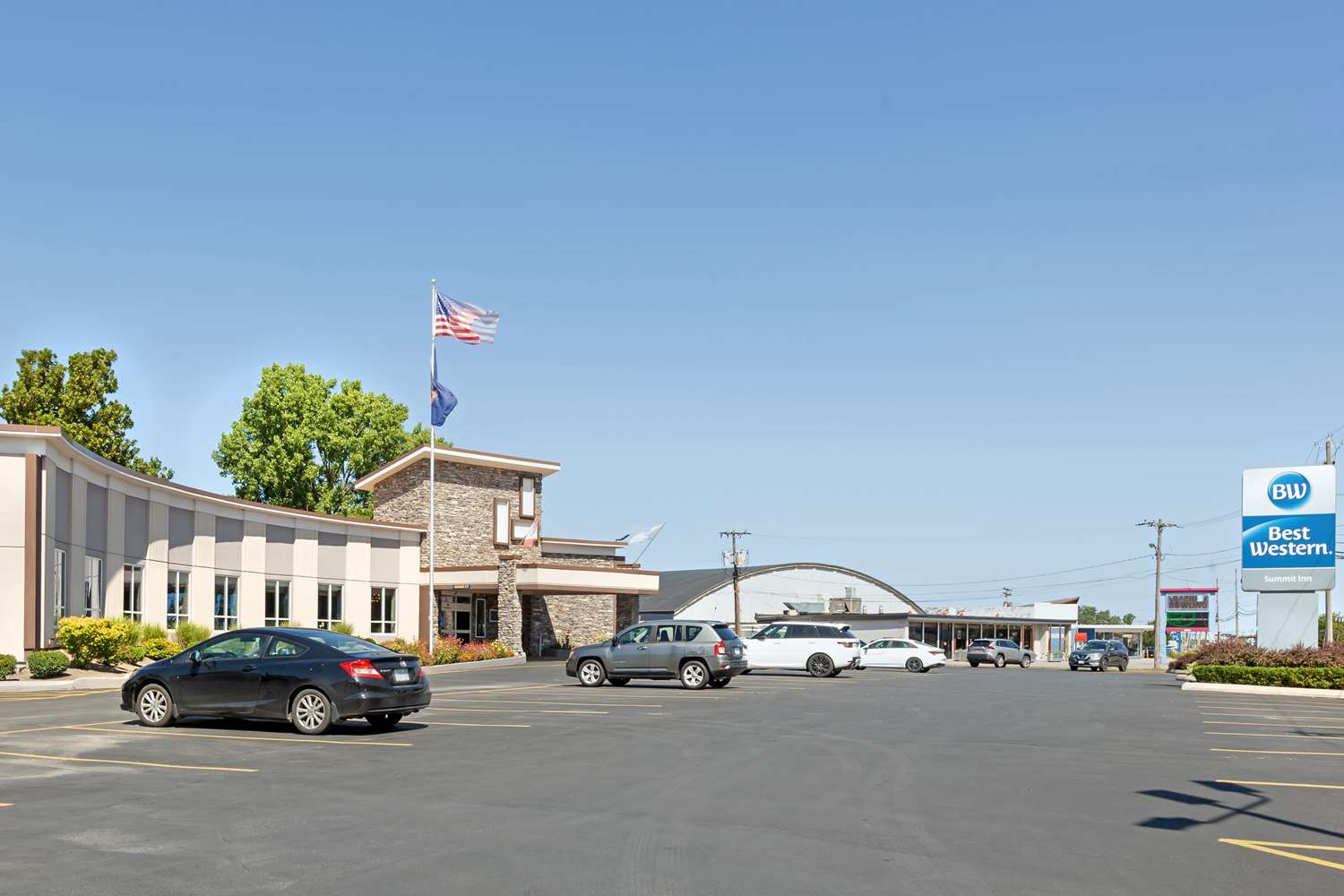 Best Western Summit Inn