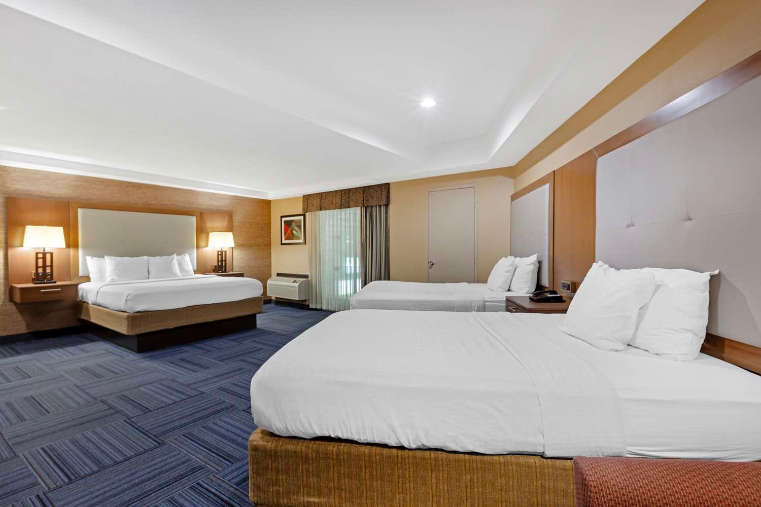 Best Western Summit Inn